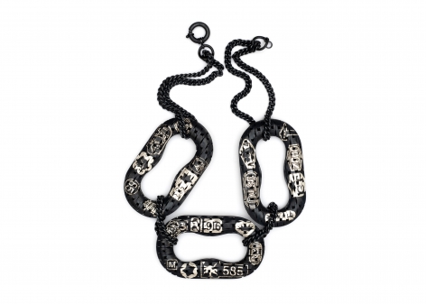 Veronika Fabian, jewelry, Marzee, chain links necklace, tattoo, hallmark