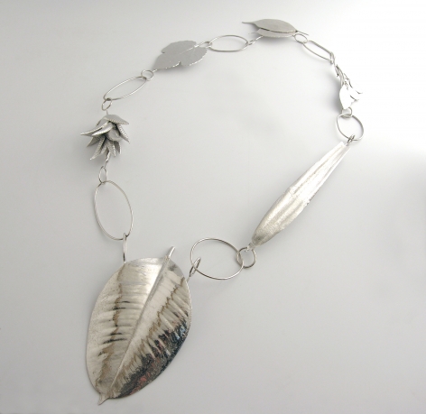 Ted Noten, necklace, Home is Where the Heart Is, silver, leaves